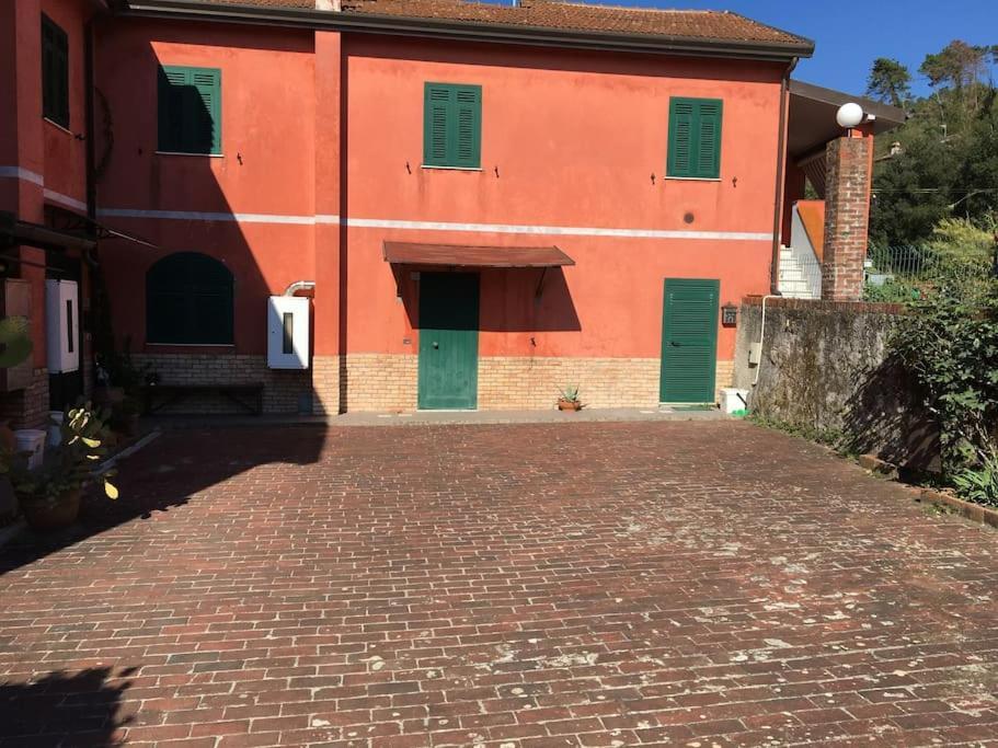 Apartamento Le Rose , Relax In Casolare Del 1700 Sarzana Exterior foto
